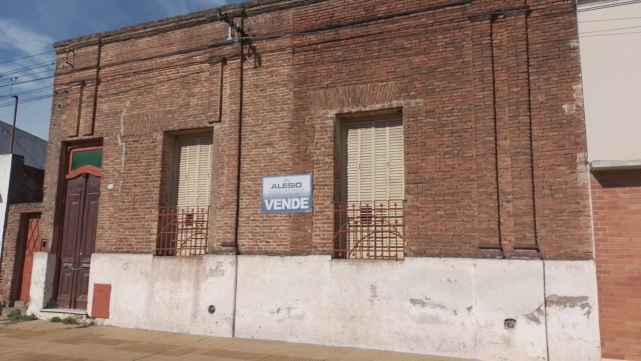 CASA A RECICLAR 🏡