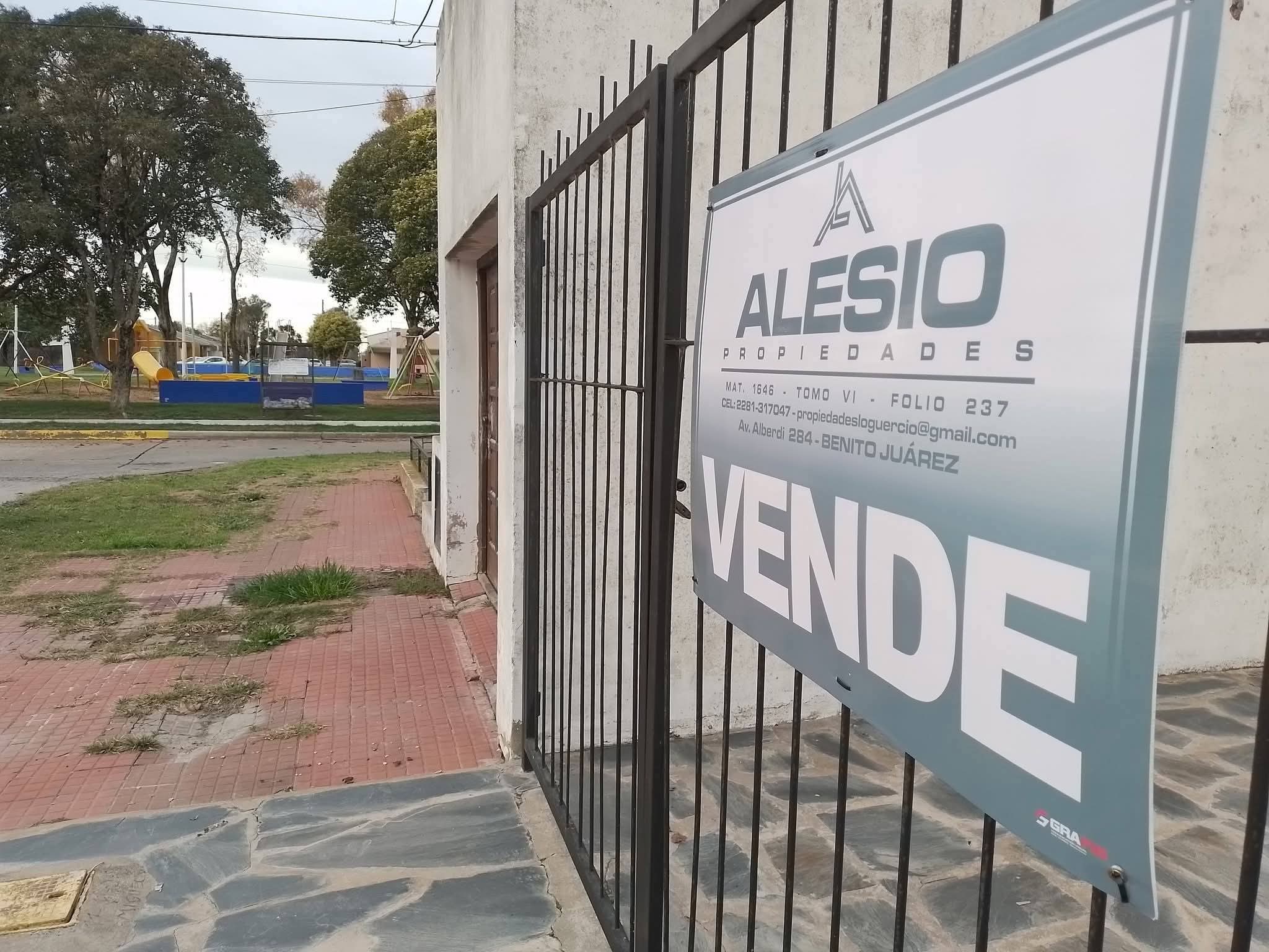 CASA EN MUY BUEN ESTADO 🏡