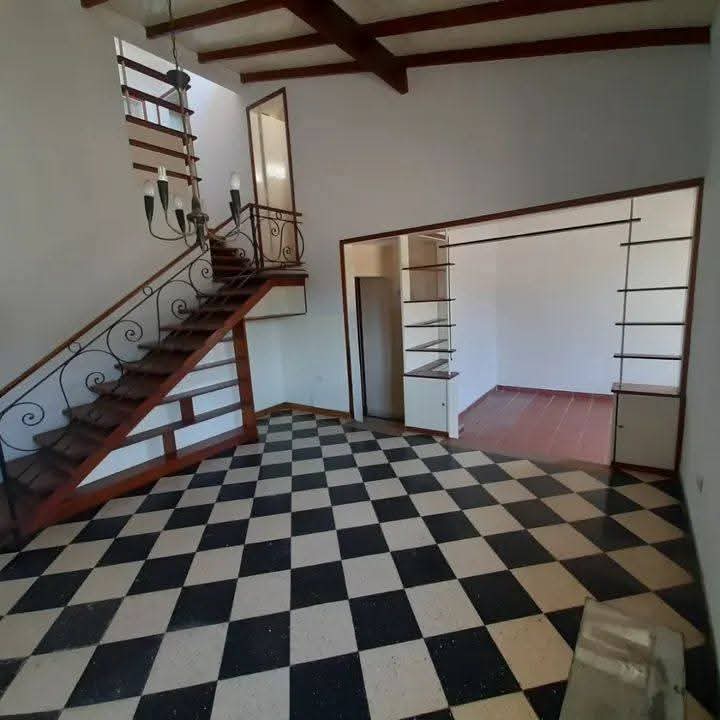 EXCELENTE VIVIENDA CÉNTRICA 🏡