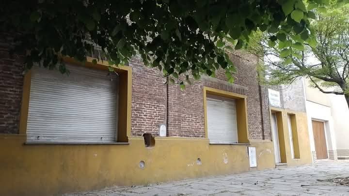 CASA A RECICLAR 🏡 (CENTRO)